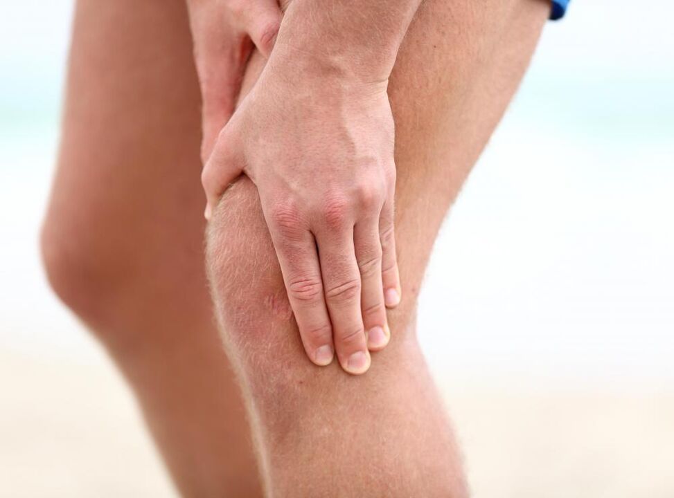 knee pain with arthrosis